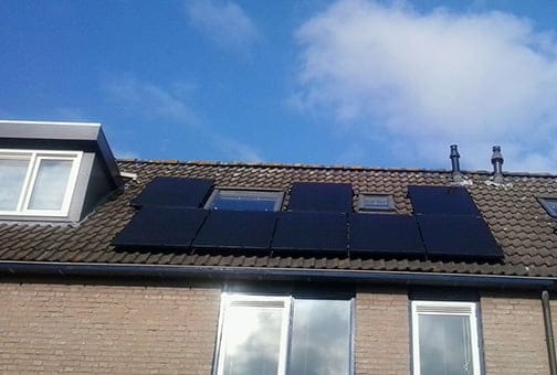 Dak van Yvonne met Solease Zonnepanelen