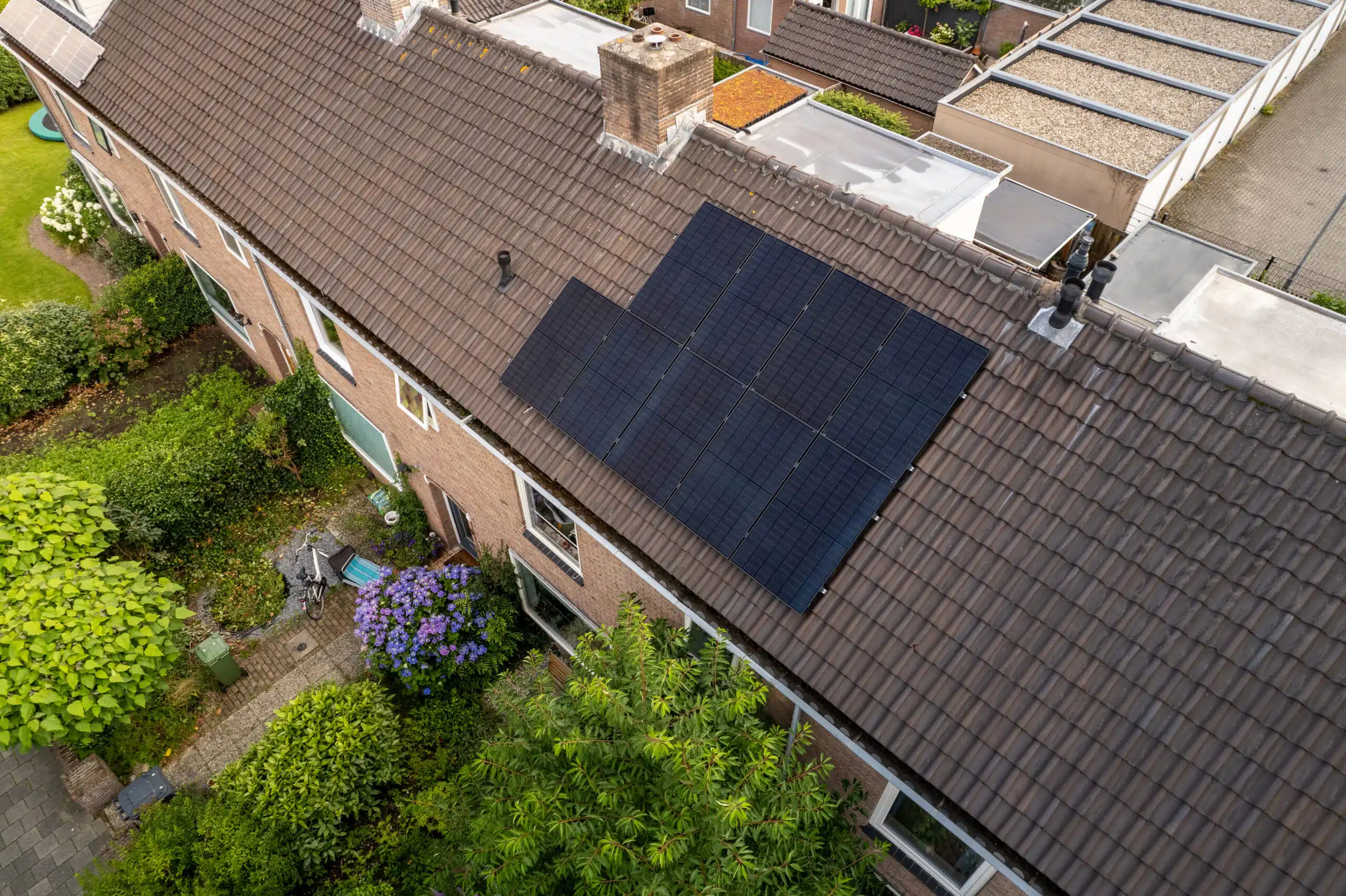 zonnepanelen huren bij solease